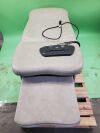 MIDMARK 625-001 Barrier Free Bariatric Exam Table (Year: 2012) w/ Footswitch