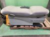 MIDMARK 625-001 Barrier Free Bariatric Exam Table (Year: 2012) w/ Footswitch