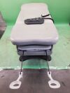 MIDMARK 625-001 Barrier Free Bariatric Exam Table (Year: 2013) w/ Footswitch