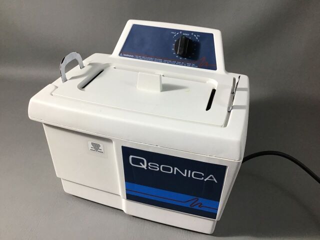 QSONICA BRANSON 2510R-MT Ultrasonic Cleaner 0.75 Gal