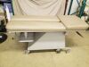 TRI W-G Softec 747 Chiropractic Table