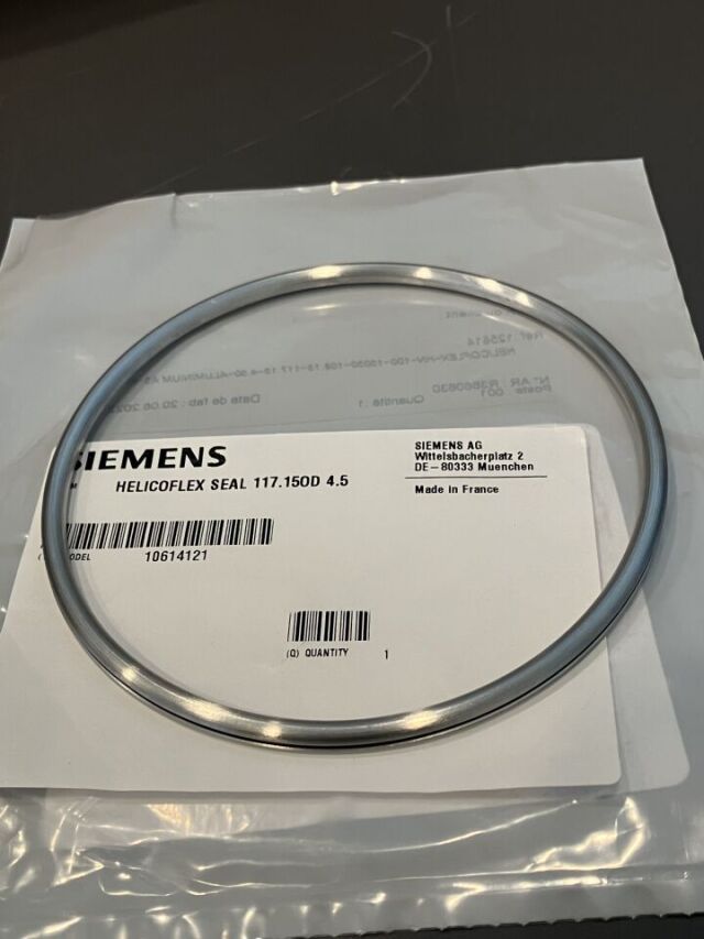 SIEMENS 10614121 New Helicoflex Seal 117.15OD 4.5 MRI Scanner