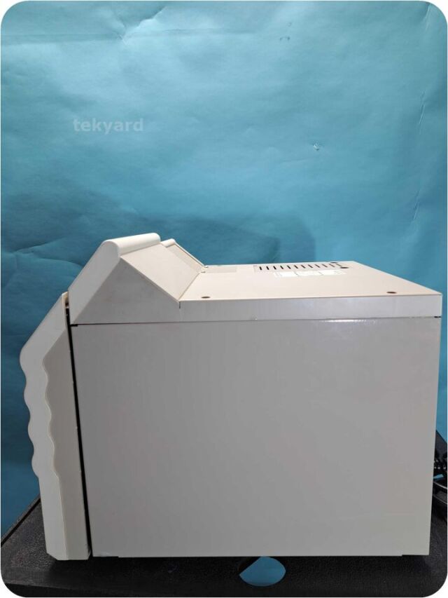 RITTER MIDMARK M9-001 (M9) UltraClave Table Top Autoclave/Steam Sterilizer