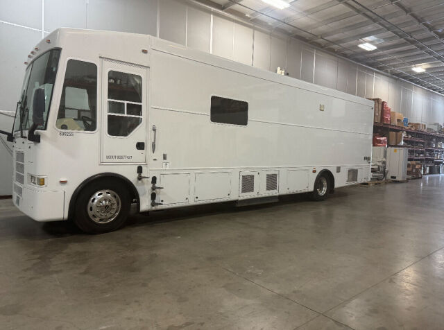 ARMOR MOBILE SYSTEMS Freightliner Mammo Coach