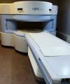 HITACHI AIRIS Elite MRI Scanner