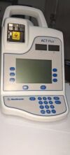 MEDTRONIC ACT Plus Coagulation Analyzer