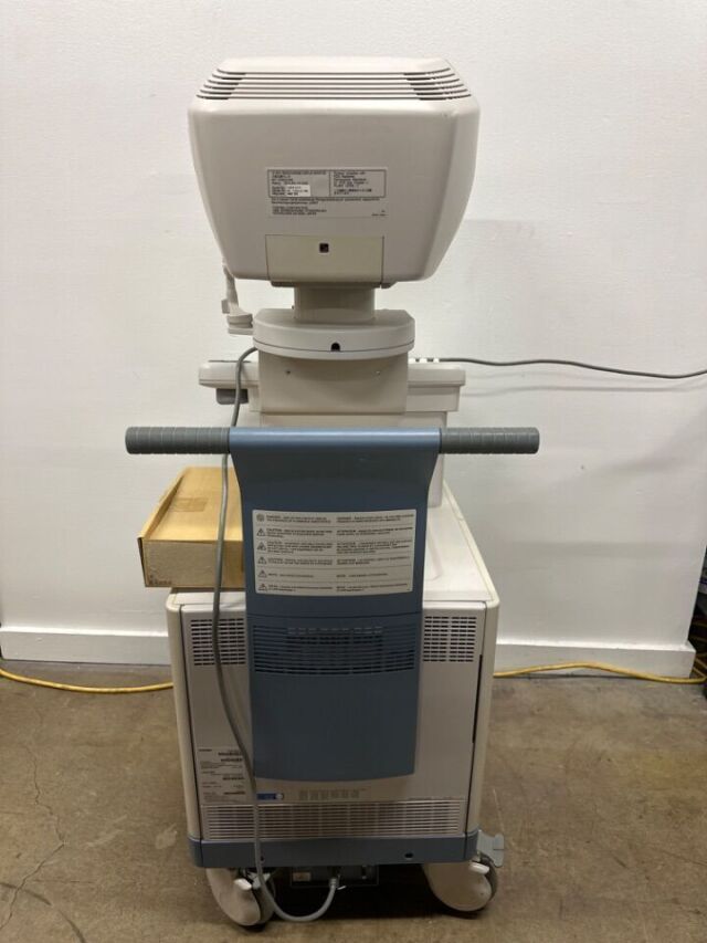 TOSHIBA Nemio SSA-550A Ultrasound - DOM 2003