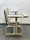 UMF MEDICAL 8690 Bariatric Phlebotomy Exam Chair