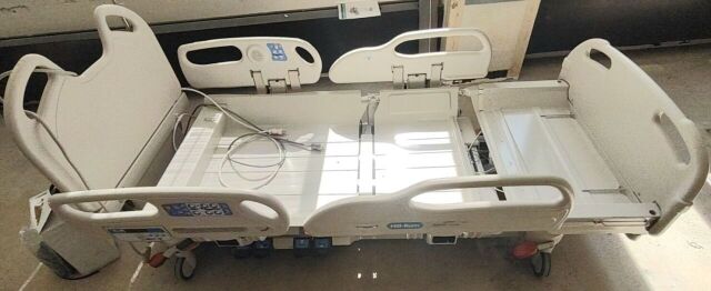 HILL-ROM VERSACARE 3200 BED