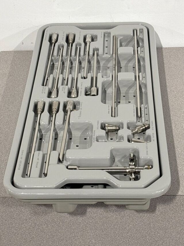 STRYKER Hip Arthroscopy Instrument Set