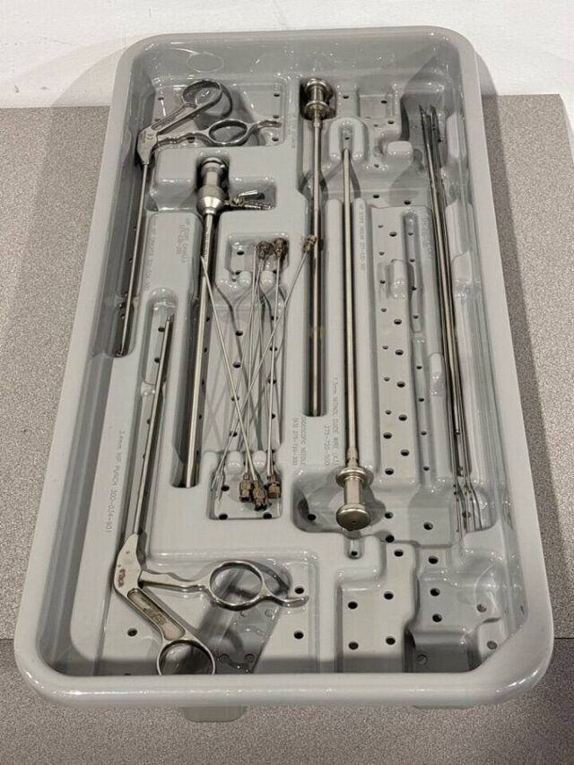 STRYKER Hip Arthroscopy Instrument Set