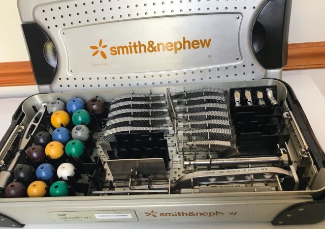 SMITH & NEPHEW SMP Instrument Tray 1 Smith & Newphew SMP Instrument Tray 1