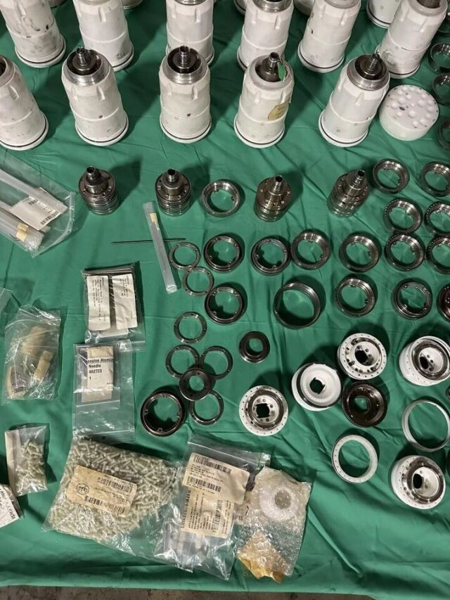 ABB *HUGE LOT*  ROBOTICS Robot Paint Sprayer 3N 4N GB Parts .