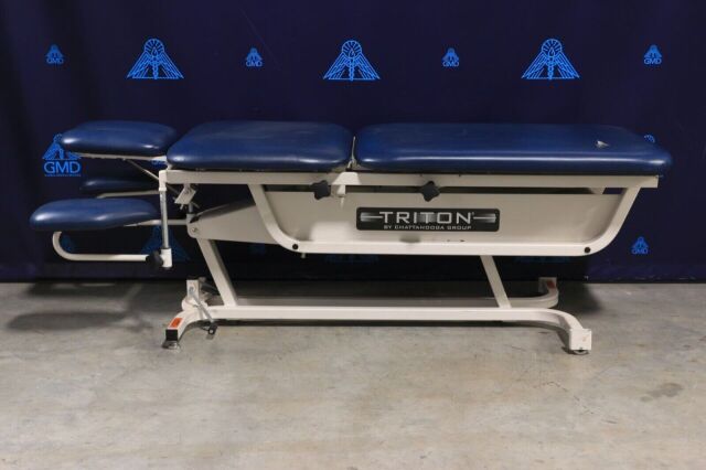 CHATTANOOGA GROUP TRT-500 Triton Exam Table