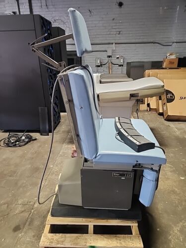 MIDMARK Ritter 119 Exam Table