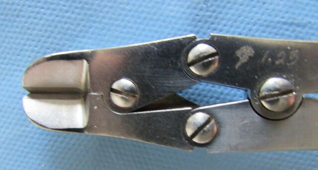 SYNTHES Ref: 391.91 Medium Wire Cutter Double Action TC Tungsten Carbide Jaws 160mm Stainless