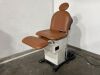 UMF MEDICAL 4010-650-100 Exam Chair