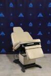 MIDMARK 411-011 Exam Table