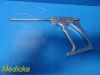 SMITH & NEPHEW Dyonics 3197 (Right) & 3196 (Left) Smith & Nephew Dyonics 3197 (Right) & 3196 (Left) Suction Punch