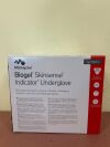 MOLNLYCKE 40670 Biogel Skinsense Indicator Underglove, Size 7, Box/50