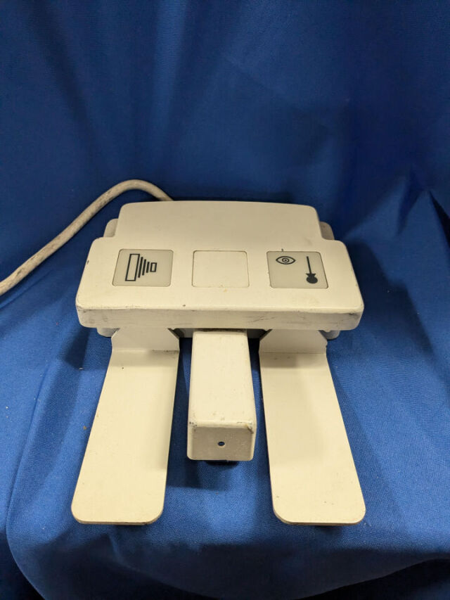 PHILIPS 9896-001-31343 989600131343 Philips Foot Switch Rad/Fluoro Room