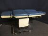 MIDMARK 411 Power Procedure Chair