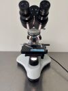 LAB MICROSCOPE WITH 4 OBJECTIVES Microscope