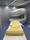 HITACHI Aperto Lucent MRI Scanner