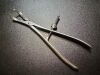 SYNTHES 399.051 Reduction Forceps, Serrated, w/ peed Lock, 240mm