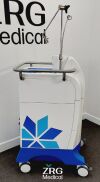 ZELTIQ AESTHETICS Breeze CoolSculpting System w/ Applicators and  Accessories