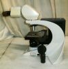 LEICA DM2000 Microscope