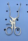 V. MUELLER VM101-5551 V.Mueller  Bellucci Wullstein Solid Blade Right Prongs Retractor