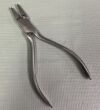 KMEDIC Flat Nose  5mm Tip 5.5"􏰁 KM 4246 Flat Nose 5mm Tip 5.5"􏰁 Orthopedic Pliers