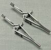 V. MUELLER SU3146 Cross Action Automatic Retractor Blunt