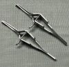 V. MUELLER SU3146 Cross Action Automatic Retractor Blunt