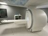 SIEMENS Essenza 1.5T MRI Scanner