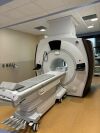 GE Discovery MR450 MRI Scanner