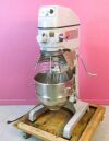 GLOBE 30 Quart Commercial Mixer w/ Bowl & Whip SP30 30 Quart 3 Speed HP Commercial Food Mixer w/ Bowl   Wire Whip 115V