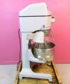 GLOBE 30 Quart Commercial Mixer w/ Bowl & Whip SP30 30 Quart 3 Speed HP Commercial Food Mixer w/ Bowl   Wire Whip 115V