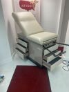 MIDMARK 104 Exam Table