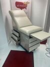 MIDMARK 104 Exam Table