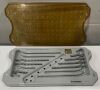 SYNTHES 304.317B 4.5mm Proximal Tibia Plates Tray with 7 Plates