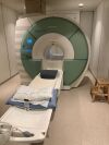 SIEMENS Essenza 1.5T MRI Scanner