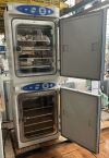 VWR VWR51014992 Dual Stacked Air Jacketed CO2 Incubator