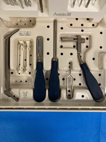 STRYKER Asnis III Cannulated Screw System 5.0mm