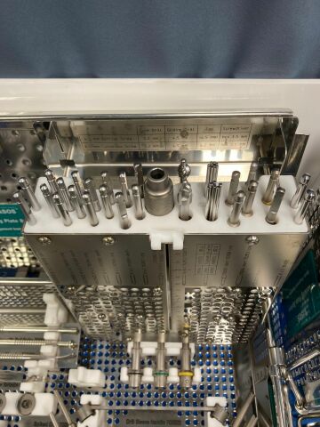 STRYKER AxSOS Locking Plate System Basic Fragment Implant & Instrument Set