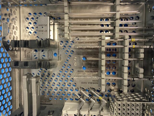 STRYKER Variax Clavicle Plating Instrument System