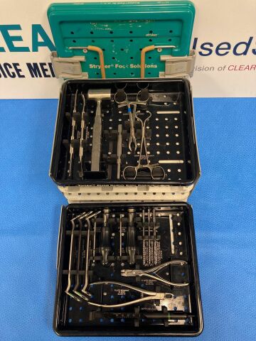 STRYKER Variax Distal Radius Instrument Set