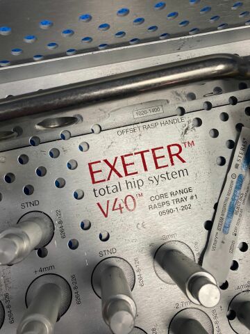 STRYKER Exeter V40 Hip System Core Range Rasps Tray