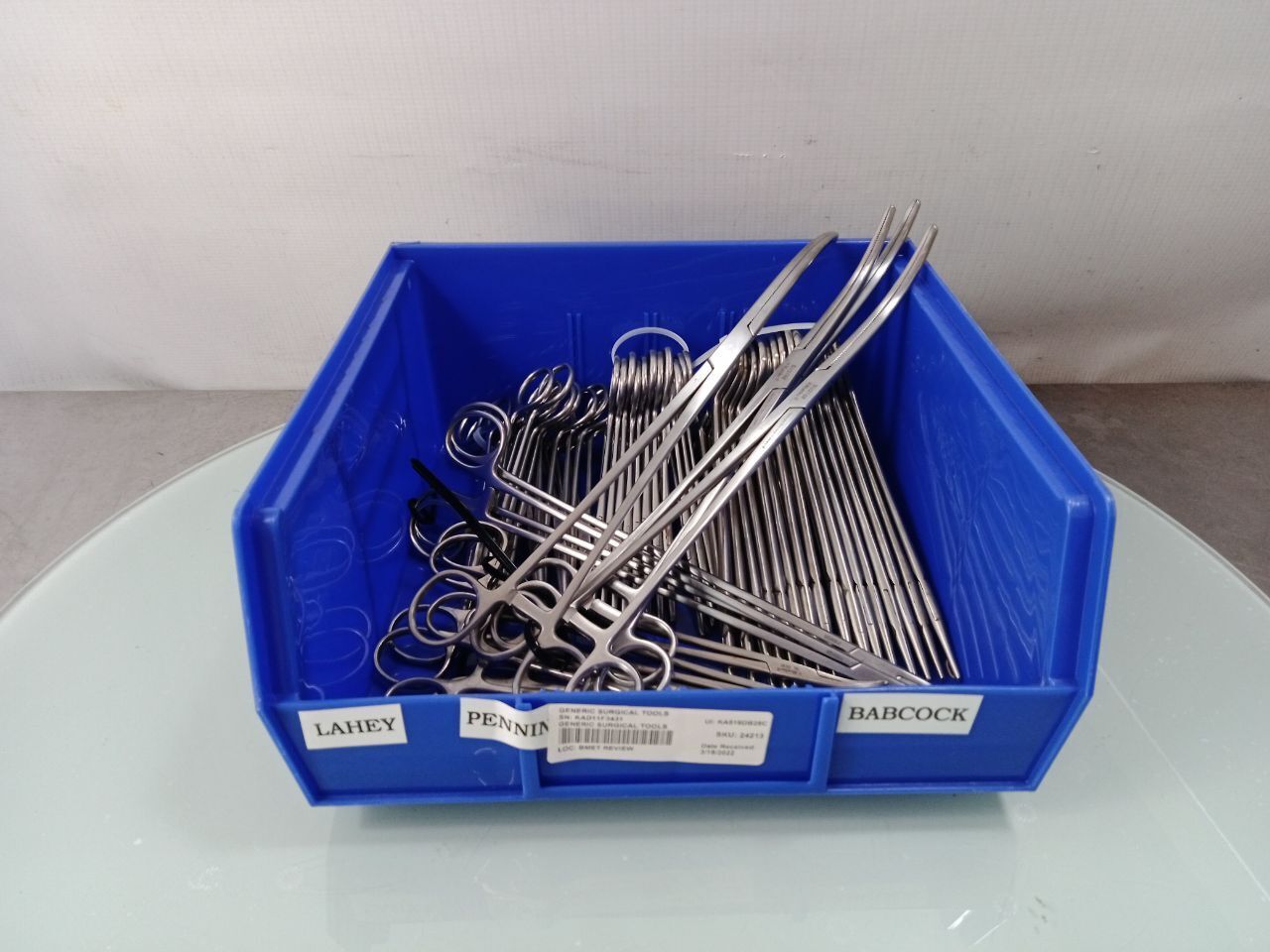 surgical-tools-surgical-instruments-auction